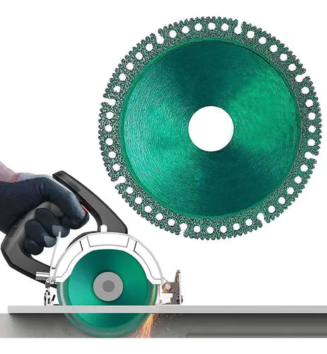 gid://shopify/MediaImage/27001965379654